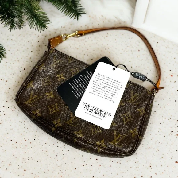 LOUIS VUITTON MONOGRAM CANVAS POCHETTE- Vintage Pre-loved - Authentic with tags - Picture 2 of 12